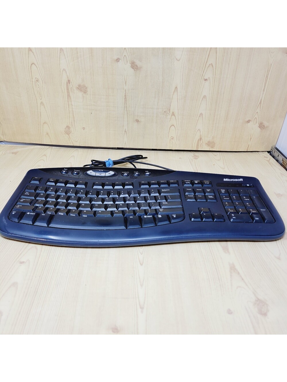 Microsoft Comfort Curve Ergonomic Keyboard 2000 v1.0  Wired USB